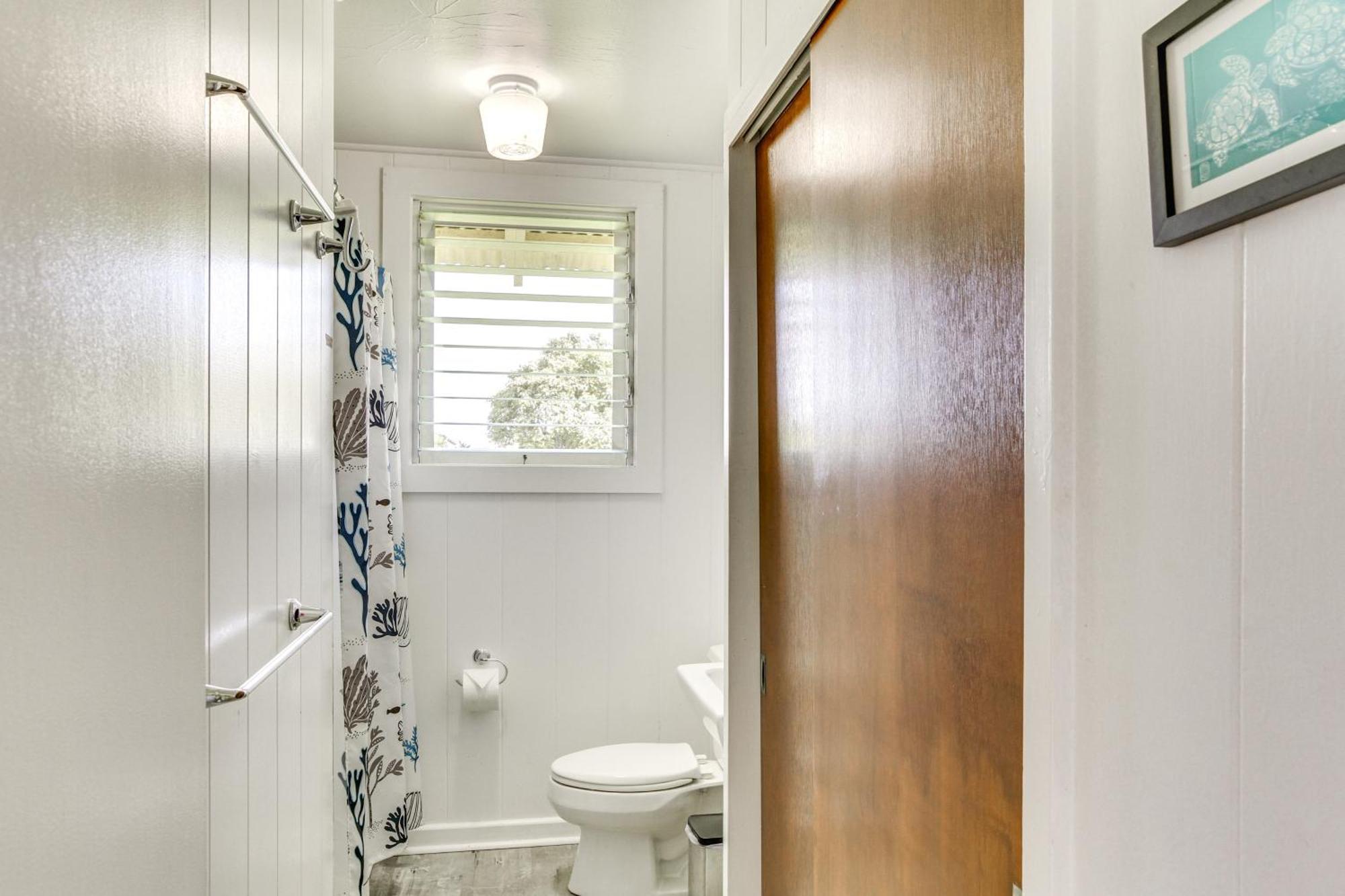 Charming Historic Hilo House Minutes To Beach! Buitenkant foto